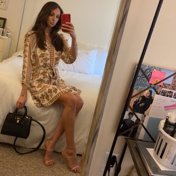 Women's apparel, accessories, and more!  :) - Picture 3 of 9